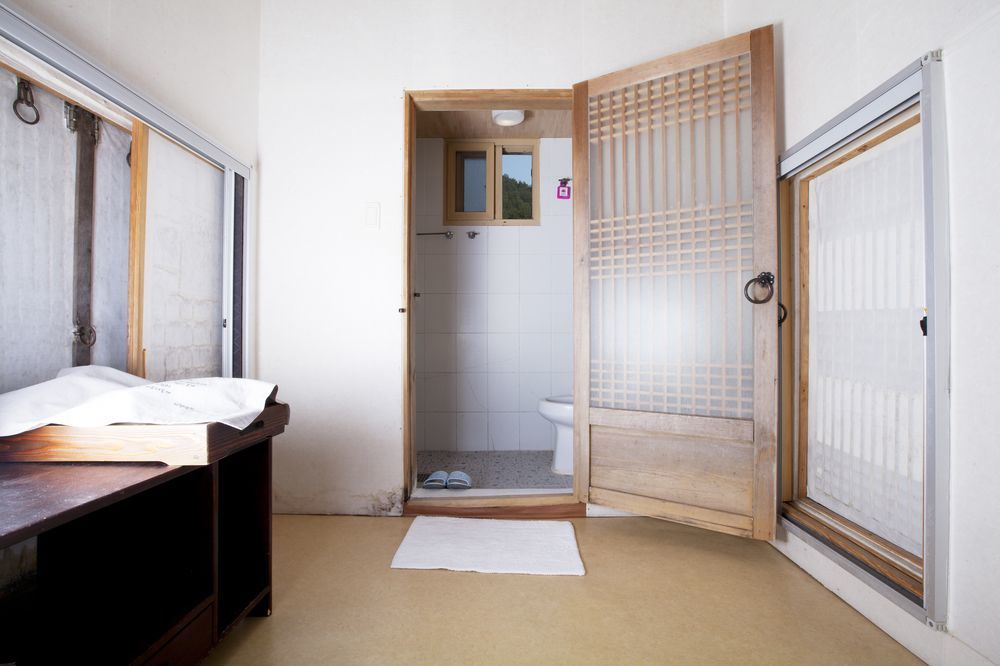 Nongamjongtaek Hotel Andong Exterior foto