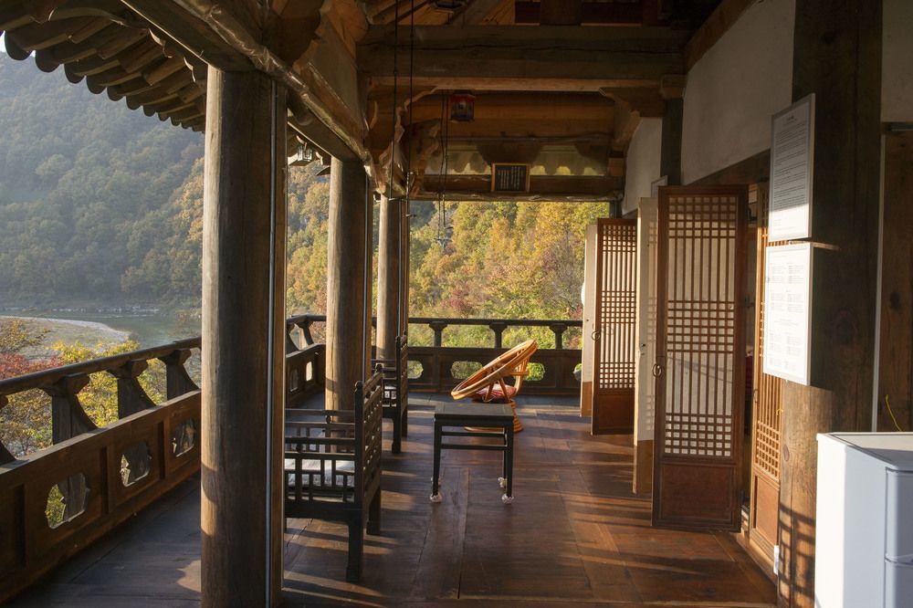Nongamjongtaek Hotel Andong Exterior foto